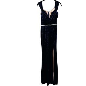 Jodi Kristopher Purple crushed velvet sleeveless formal Dress Junior Size 3